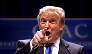 中国に関税25％。大統領選支持率No.1のトランプ氏に見る米国の本音